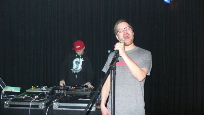djflipsoso2.jpg